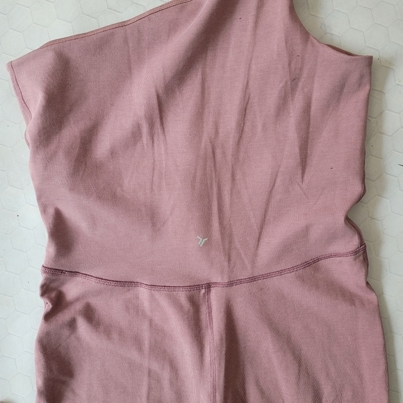 Old Navy Women Large Light Pink One Shoulder PowerChill 7/8 Length Bodysuit - Picture 5 of 10